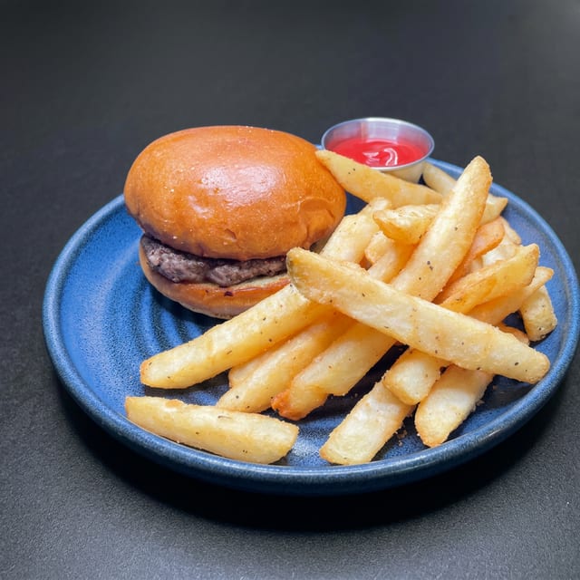 Kids Cheeseburger.
